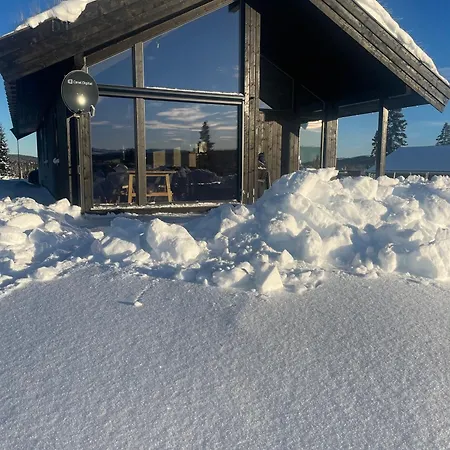 Дом отдыха Modern With A Mountain View