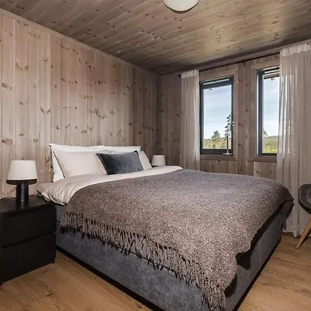 Modern With A Mountain View Nos