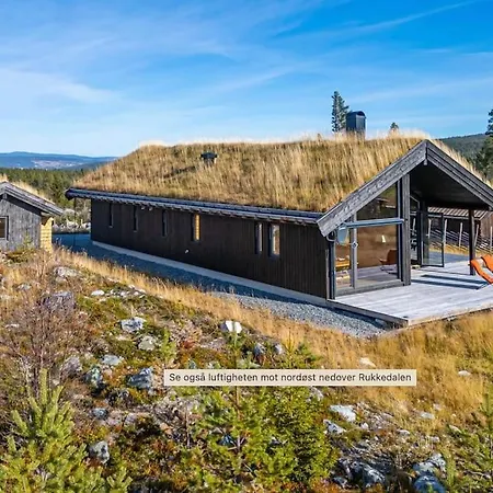 Дом отдыха Modern With A Mountain View Nos