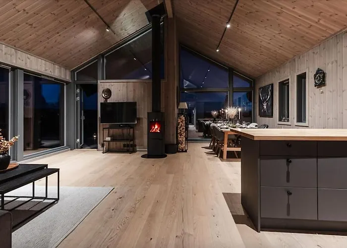 Modern With A Mountain View Vakantiehuis